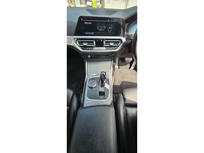 2021 BMW 330