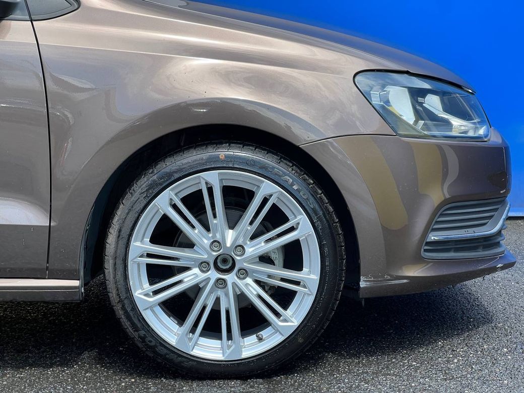 2015 Volkswagen Polo