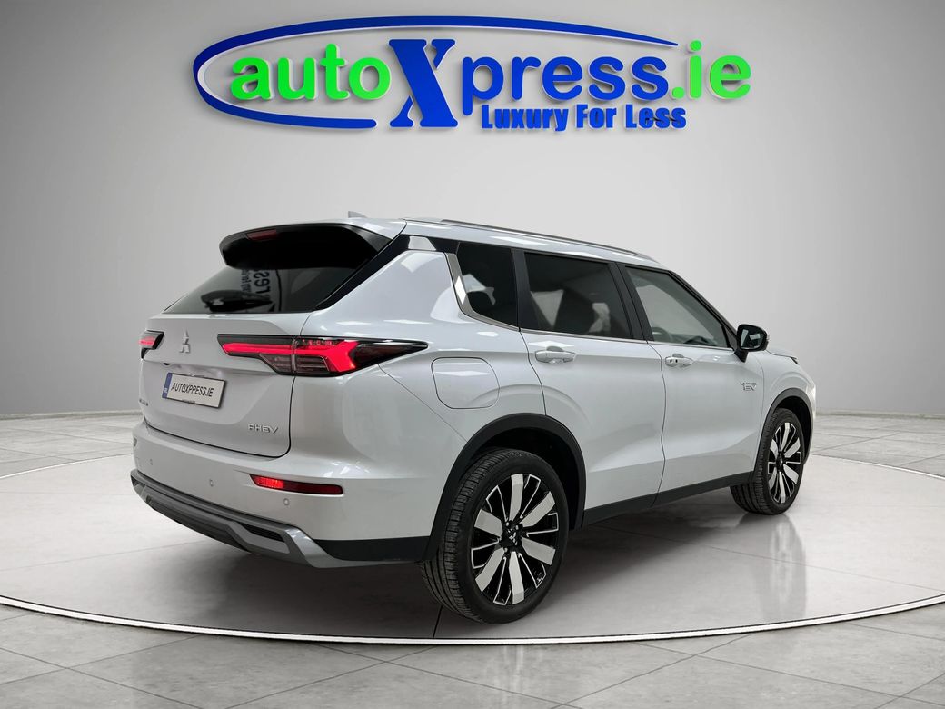 2024 Mitsubishi Outlander