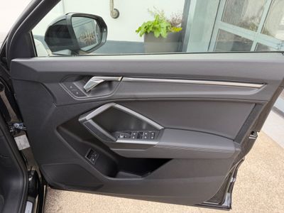 2023 Audi Q3