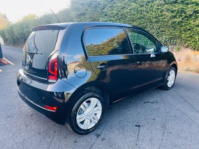 2018 Volkswagen up!