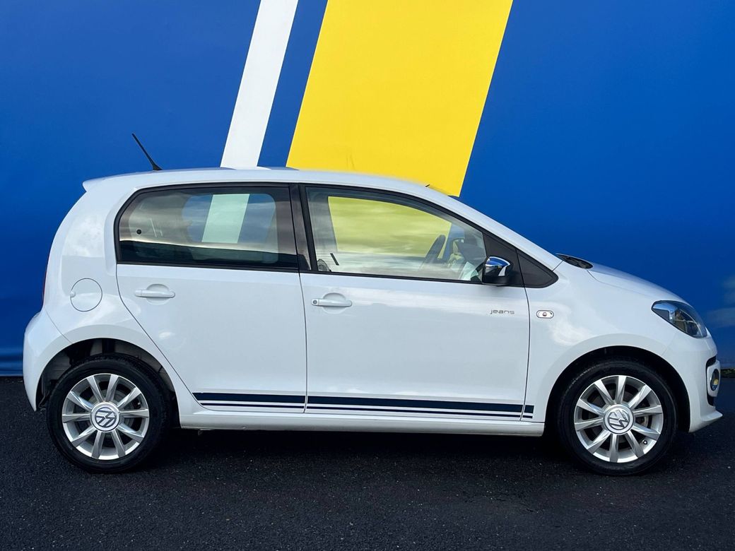 2016 Volkswagen up!