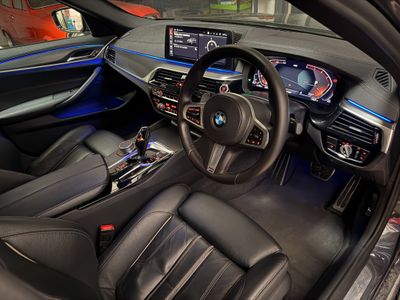 2021 BMW 5 Series