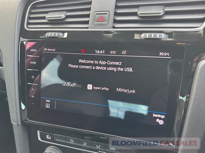 2017 Volkswagen Golf