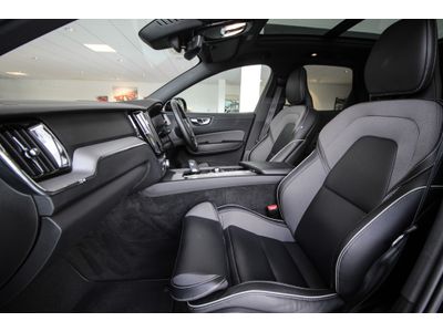2022 Volvo XC60