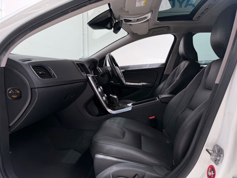 2018 Volvo V60