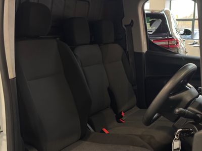 2020 Peugeot Partner