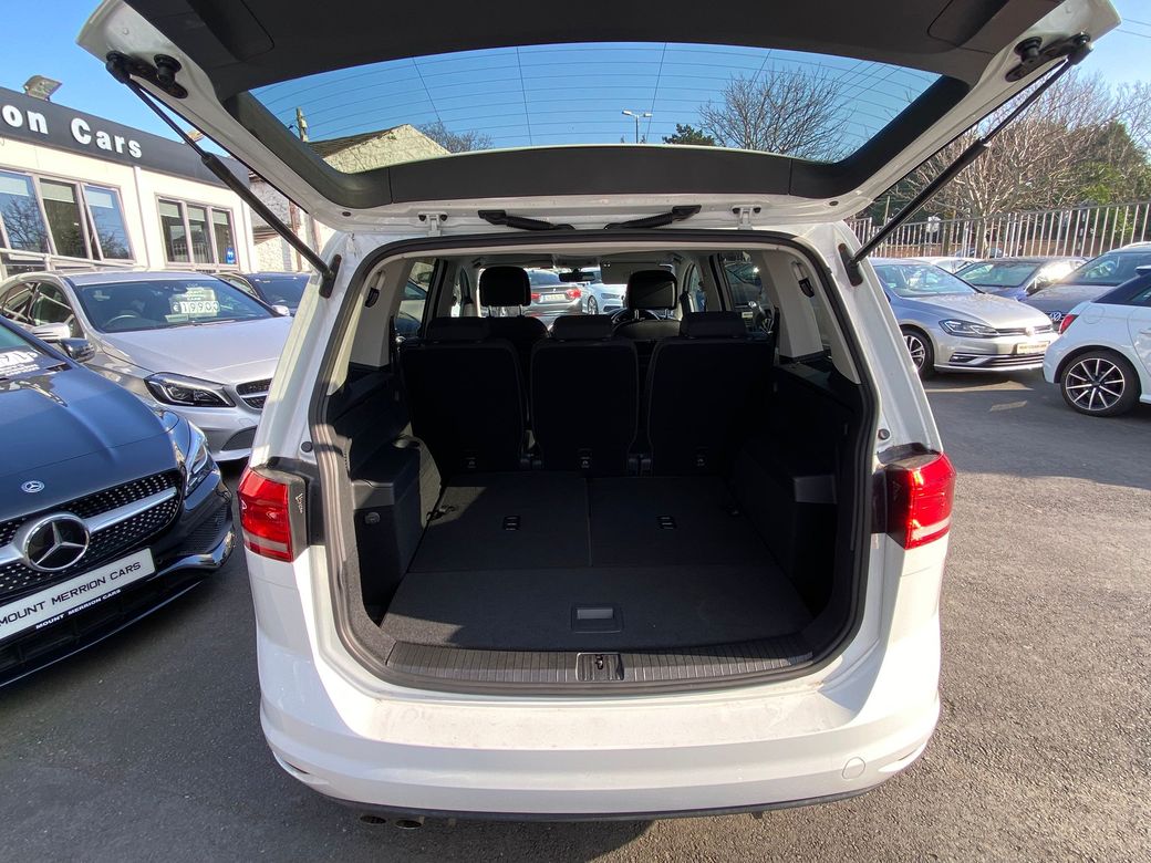 2016 Volkswagen Touran