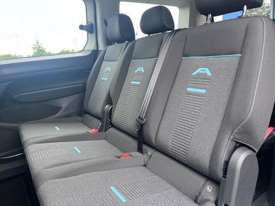 2026 Ford Tourneo Connect