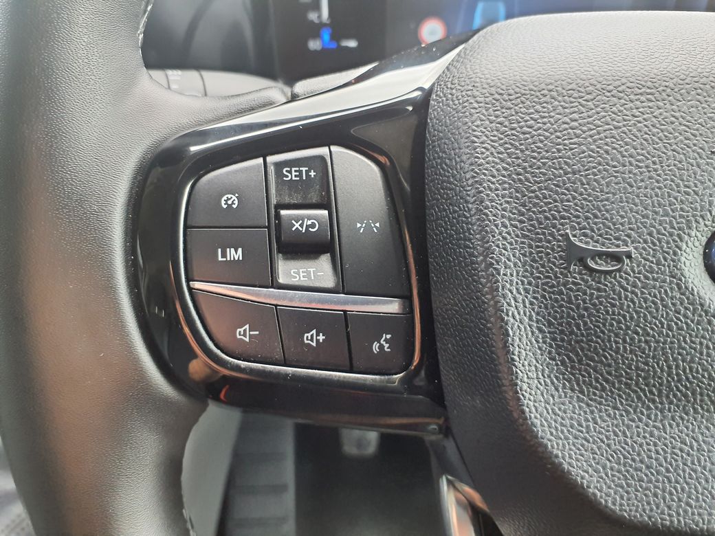 2024 Ford Transit Custom