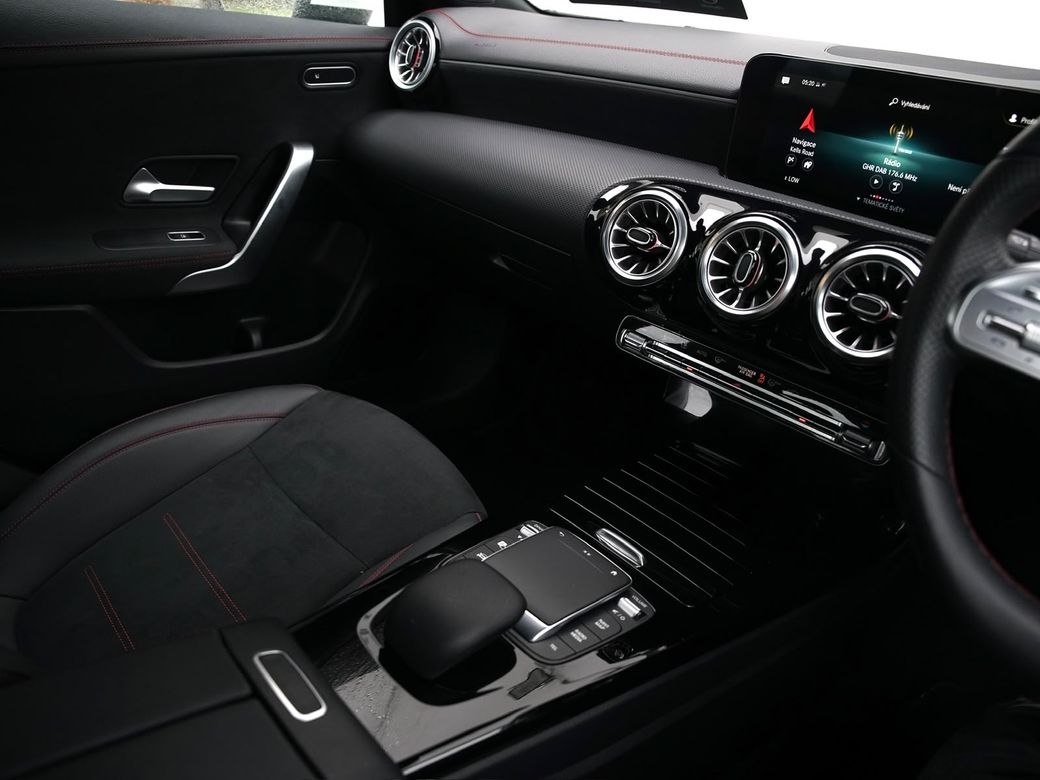 2023 Mercedes-Benz CLA Class