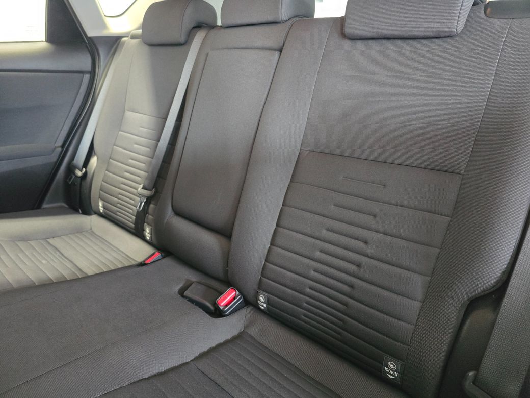 2018 Toyota Auris