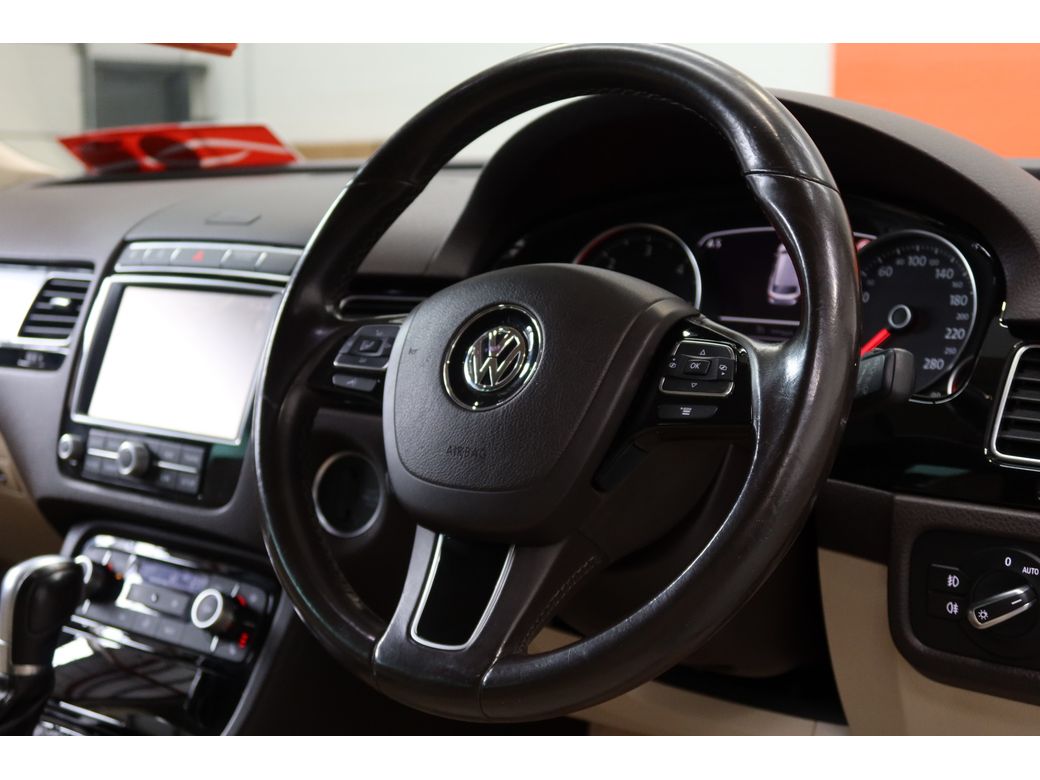 2018 Volkswagen Touareg