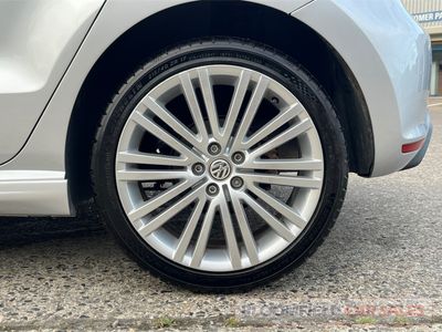 2014 Volkswagen Polo