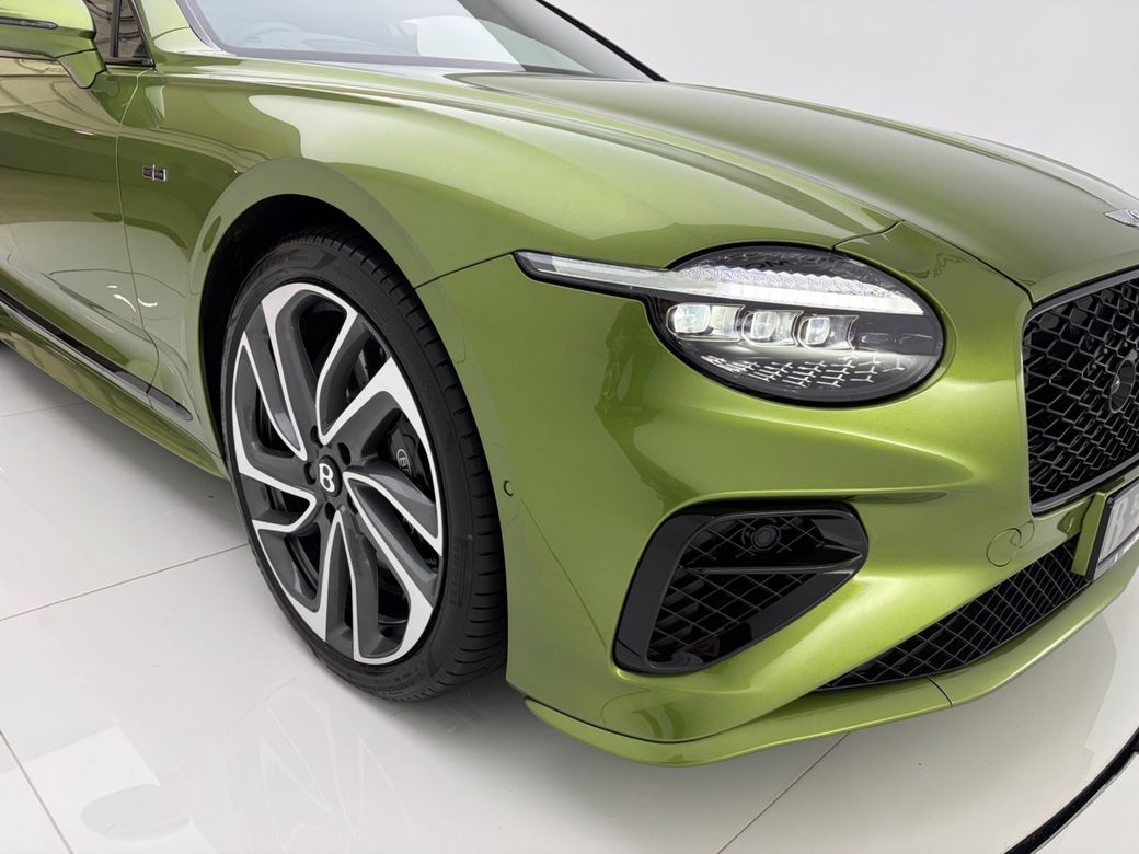 2025 Bentley Continental