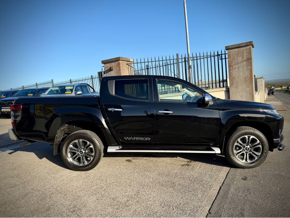 2020 Mitsubishi L200