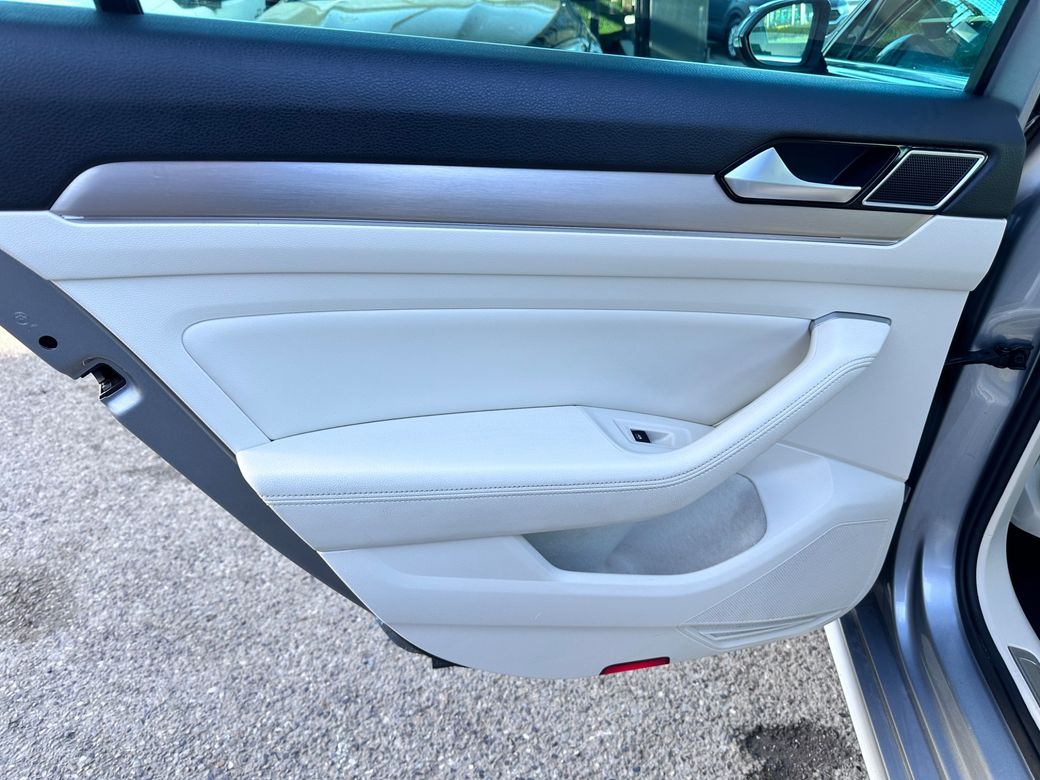 2018 Volkswagen Passat