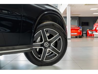 2025 Mercedes-Benz GLC Class