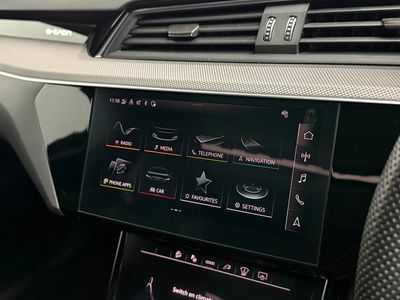 2023 Audi Q8