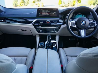 2017 BMW 5 Series
