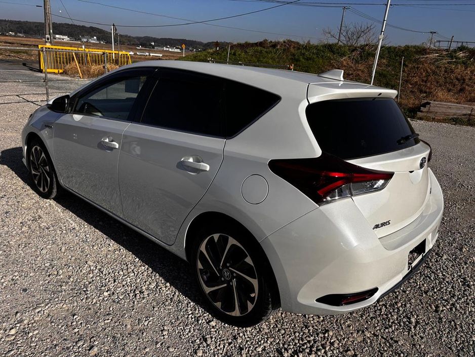 2017 Toyota Auris