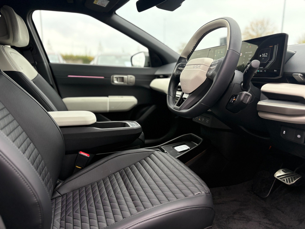 2027 Kia EV4