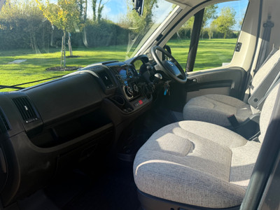 2019 ÀUTOTRAIL T-615 R.H.D MANUAL