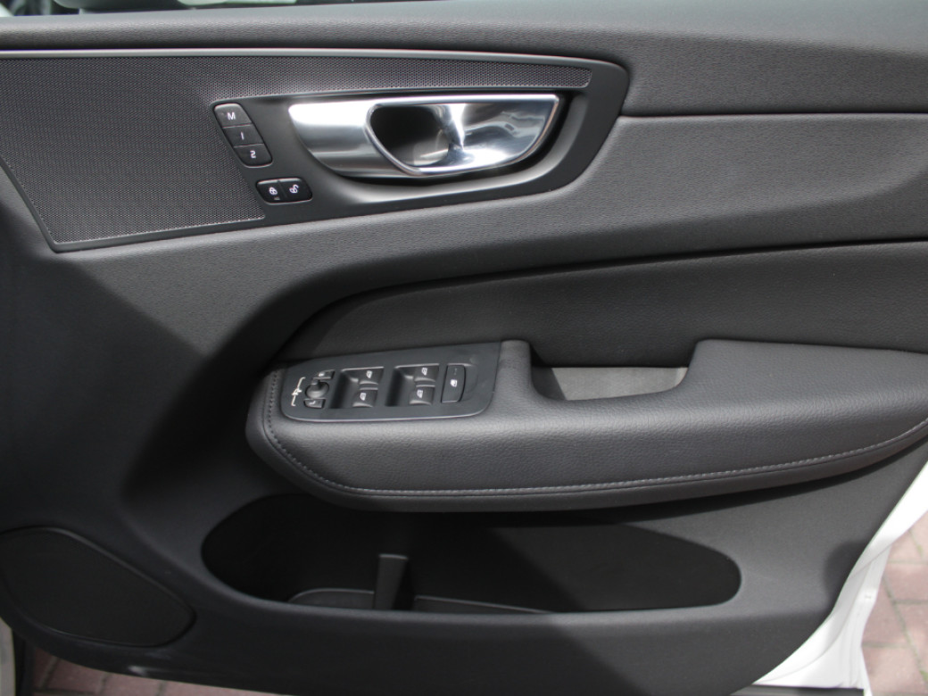 2022 Volvo XC60