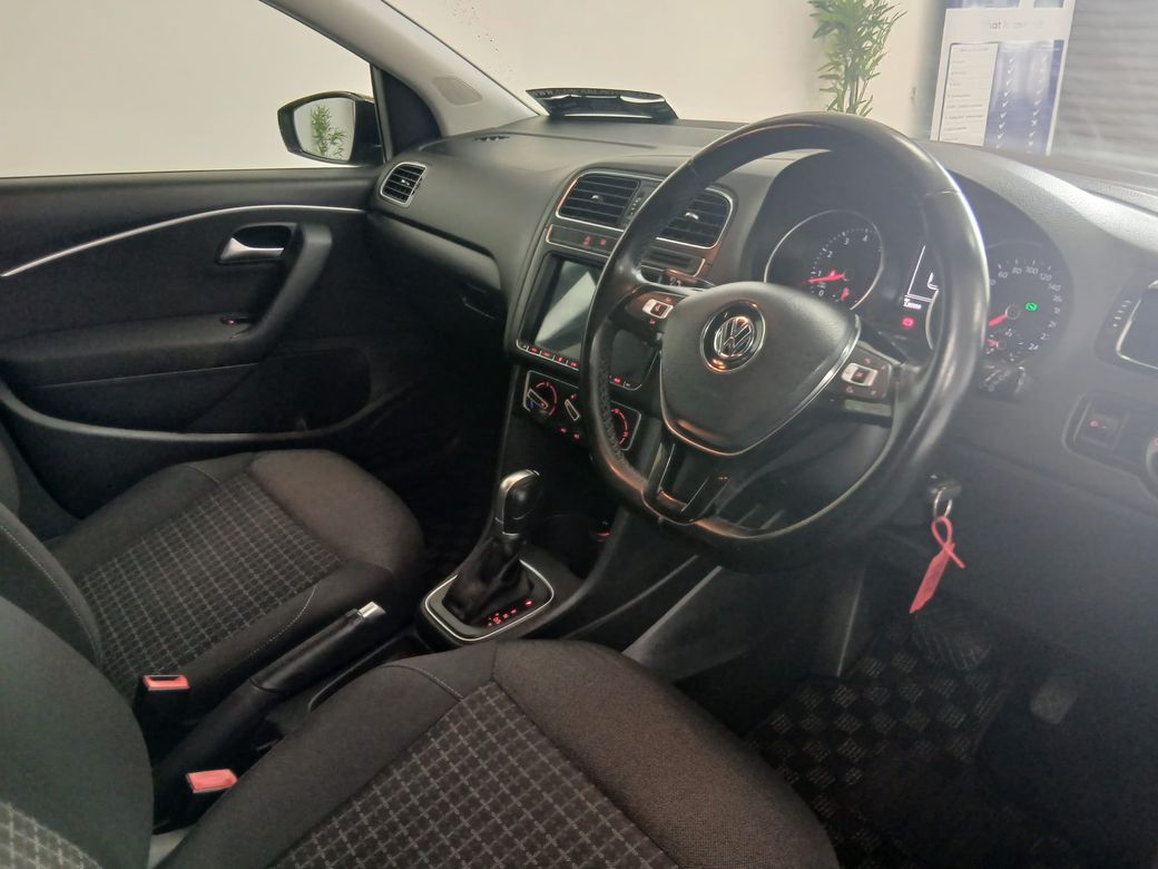 2016 Volkswagen Polo