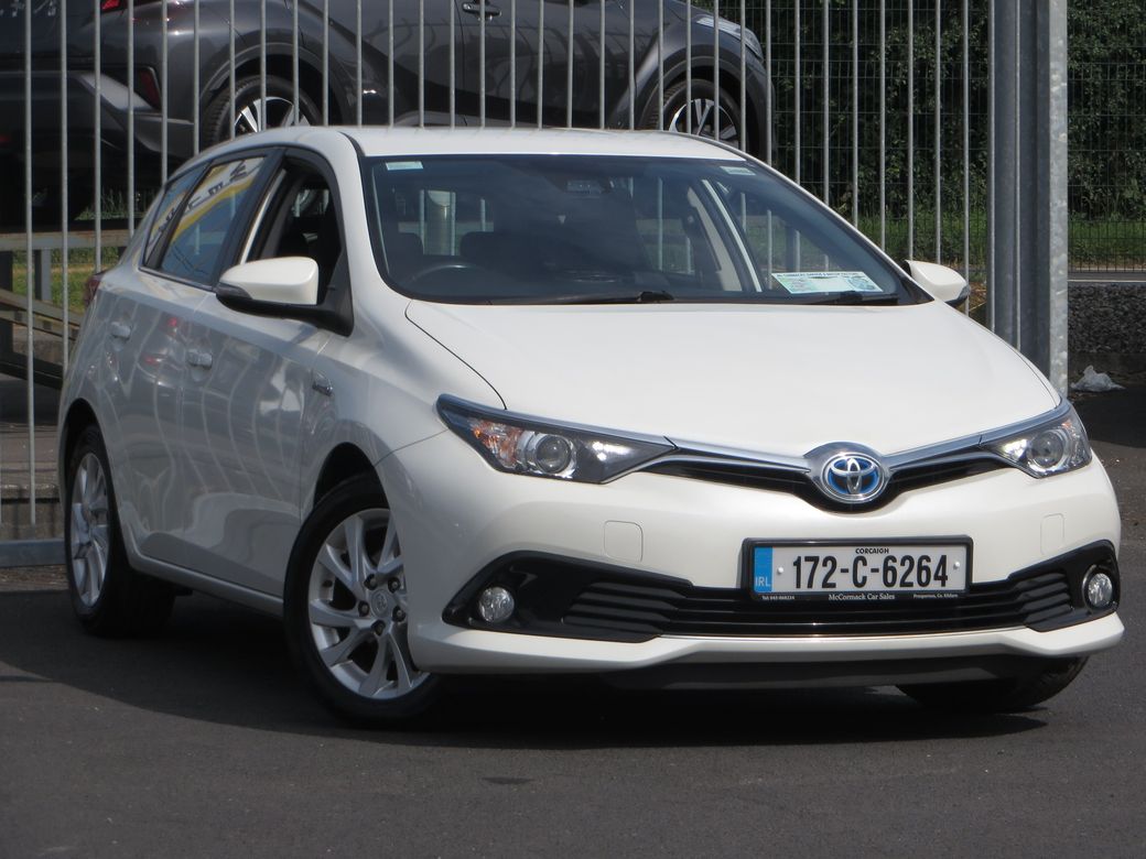 2017 Toyota Auris