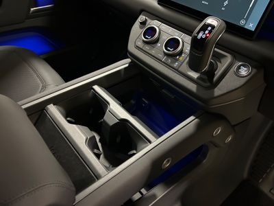 2025 Land Rover Defender