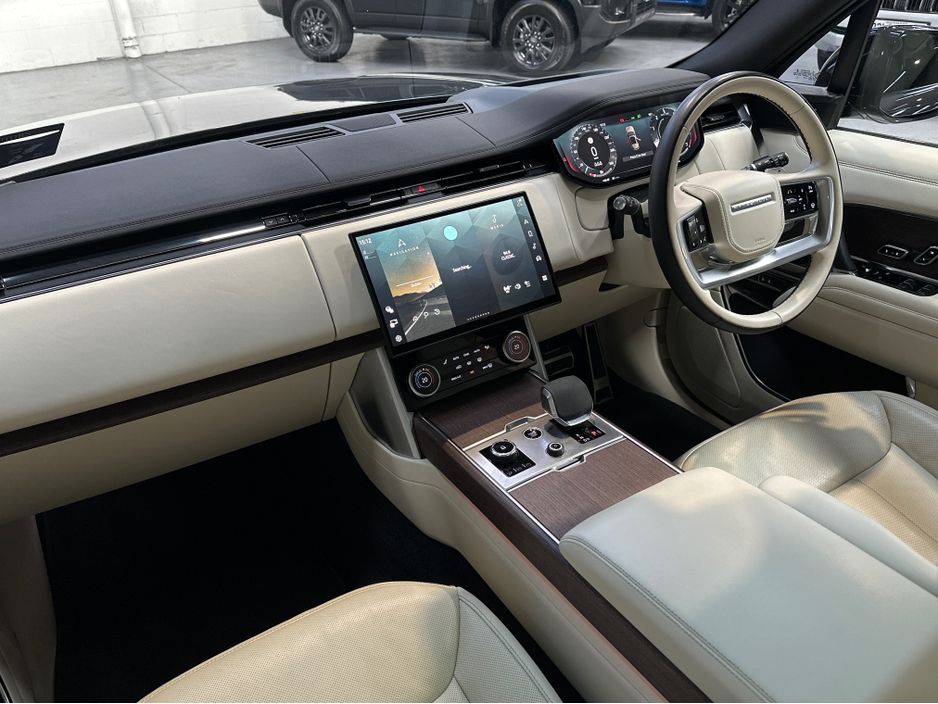 2023 Land Rover Range Rover