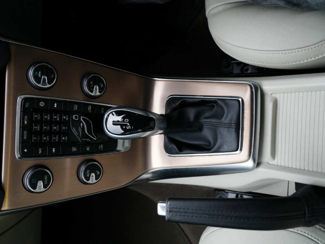 2016 Volvo V40 Cross Country