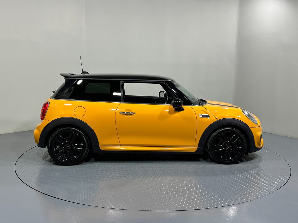 2017 Mini Cooper