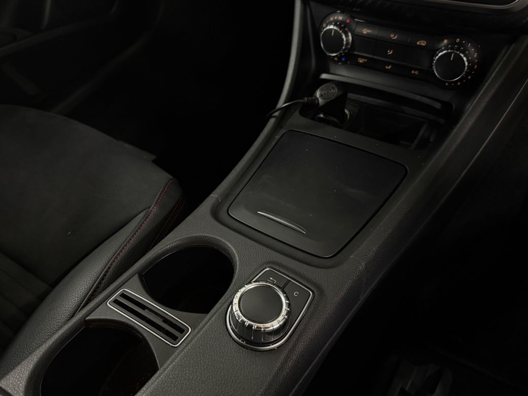 2013 Mercedes-Benz A 180