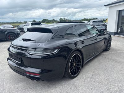 2022 Porsche Panamera