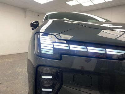 2027 Volvo EX60