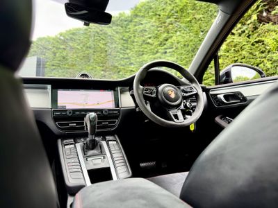 2021 Porsche Macan