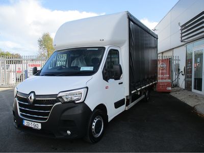 2022 Renault Master