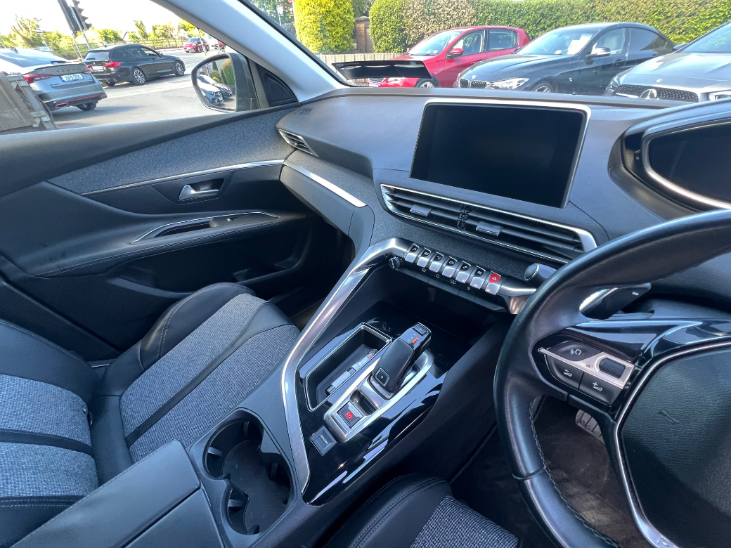 2018 Peugeot 3008