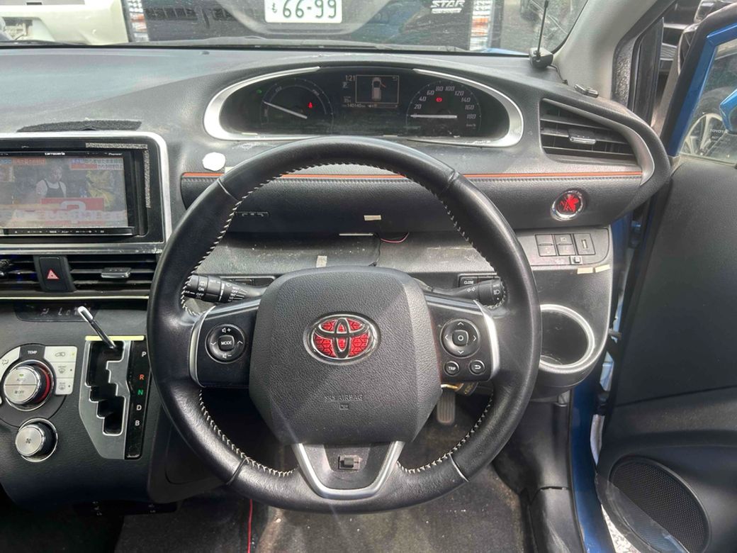2016 Toyota Sienta