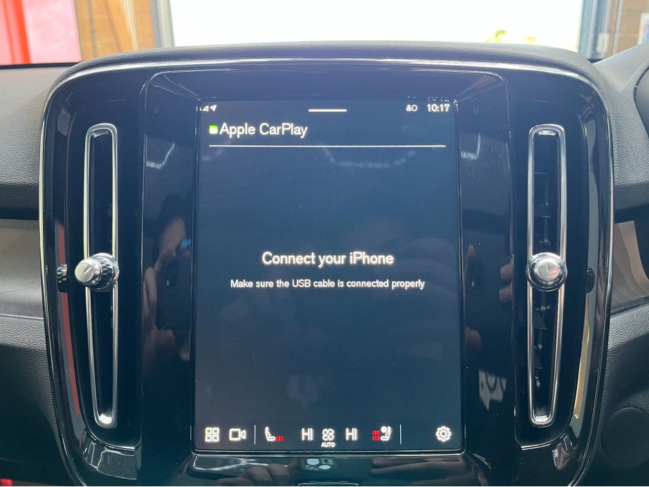 2023 Volvo XC40
