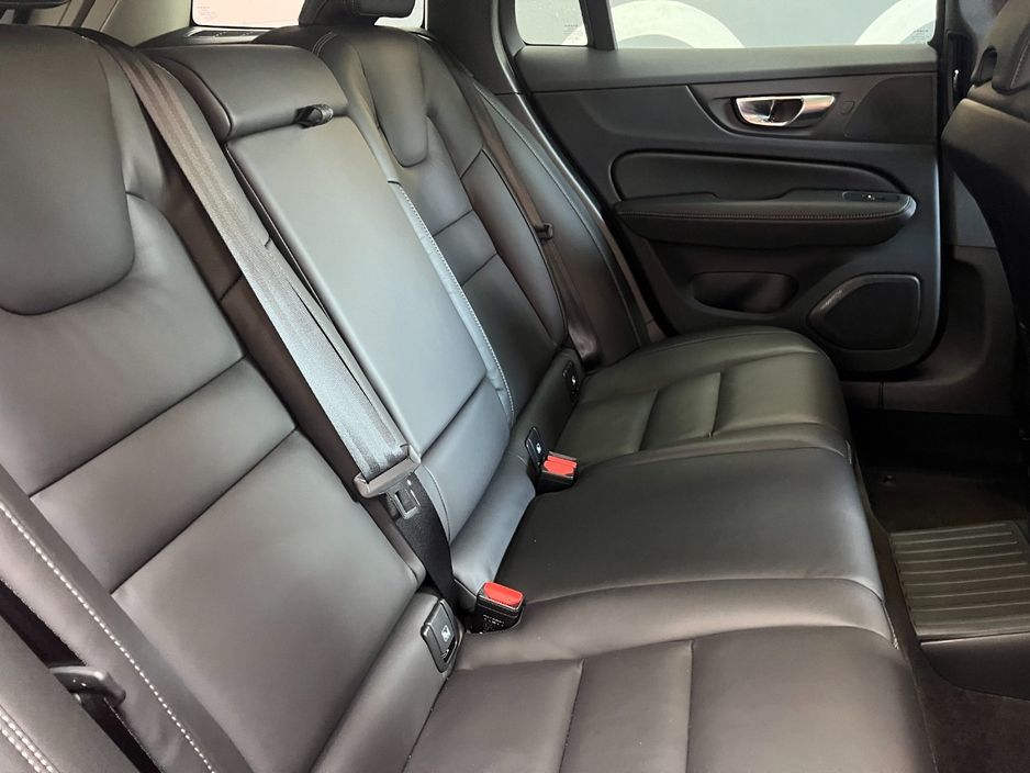 2023 Volvo V60