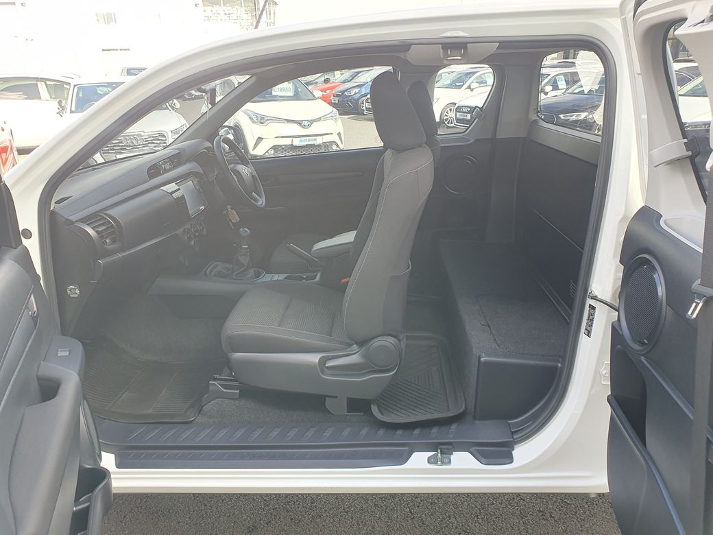2023 Toyota Hilux