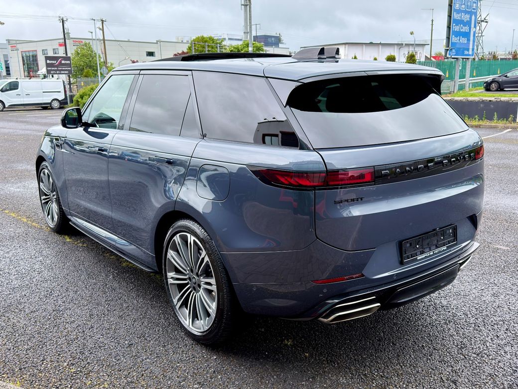 2025 Land Rover Range Rover Sport