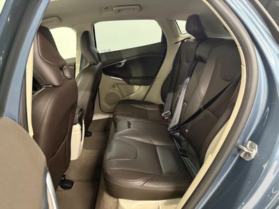2014 Volvo V40