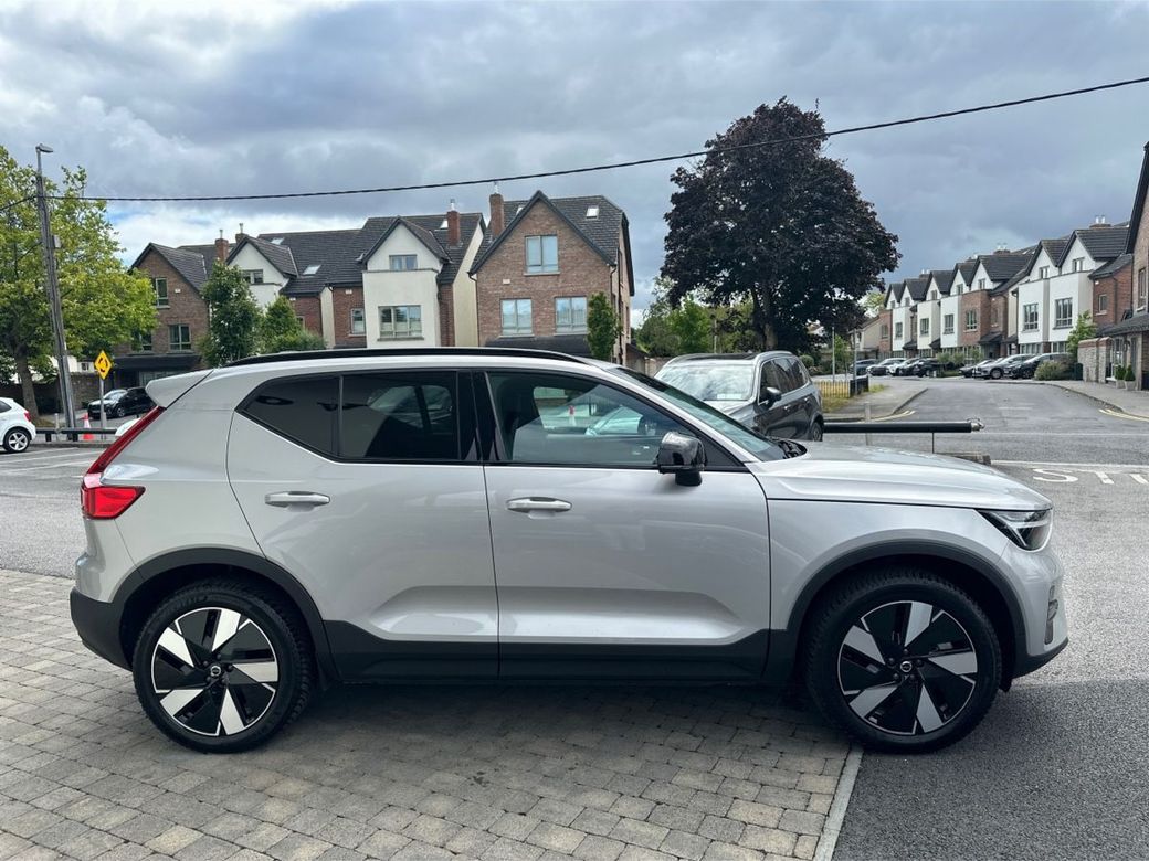 2026 Volvo XC40