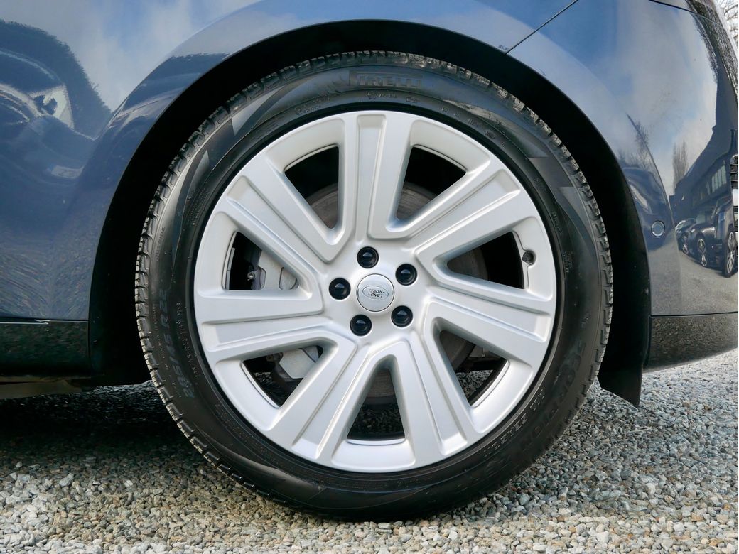 2025 Land Rover Range Rover