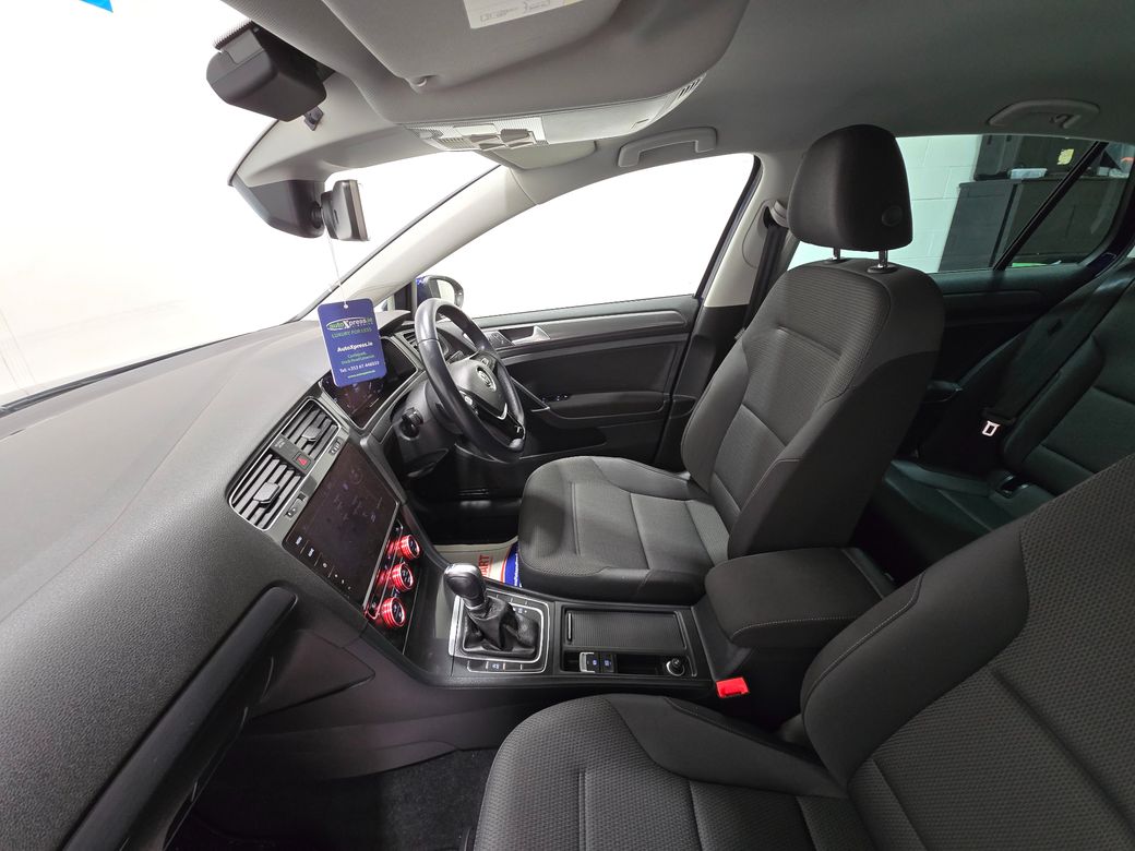 2019 Volkswagen Golf