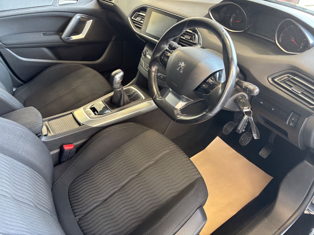 2015 Peugeot 308